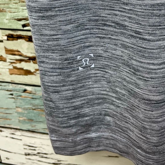 Men's Lululemon Metal Vent Tech Muscle Tank Top Shirt Size Small Slate Gray - Picture 6 of 7